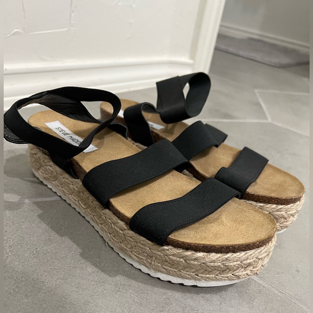 Steve Madden Jacklin Sandal - Picture 2 of 10